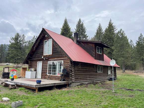 6 Acres of Residential Land with Home for Sale in Kettle Falls, Washington