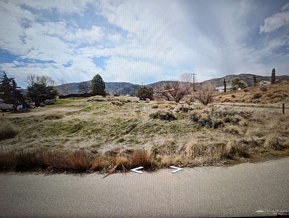 0.28 Acres of Residential Land for Sale in Tehachapi, California