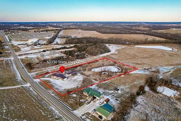3 Acres of Improved Mixed-Use Land for Sale in High Point, Missouri