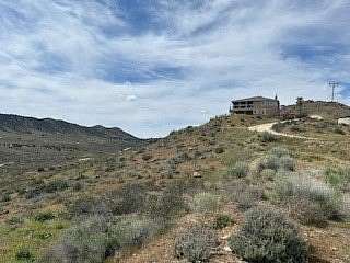 5.64 Acres of Land for Sale in Acton, California
