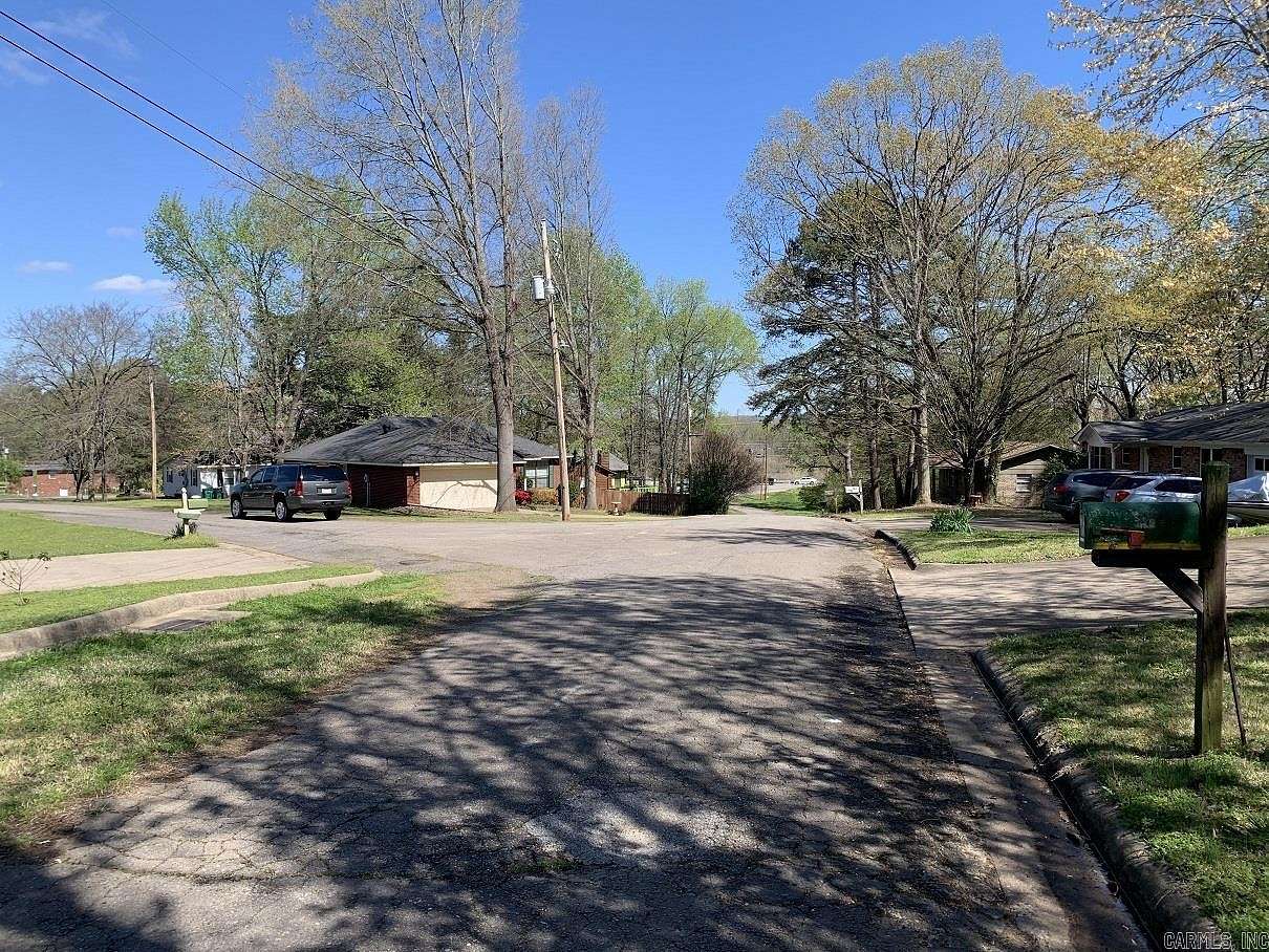 2.6 Acres of Residential Land for Sale in Russellville, Arkansas