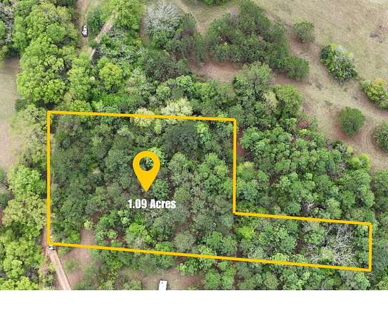 1.1 Acres of Residential Land for Sale in Jay, Florida