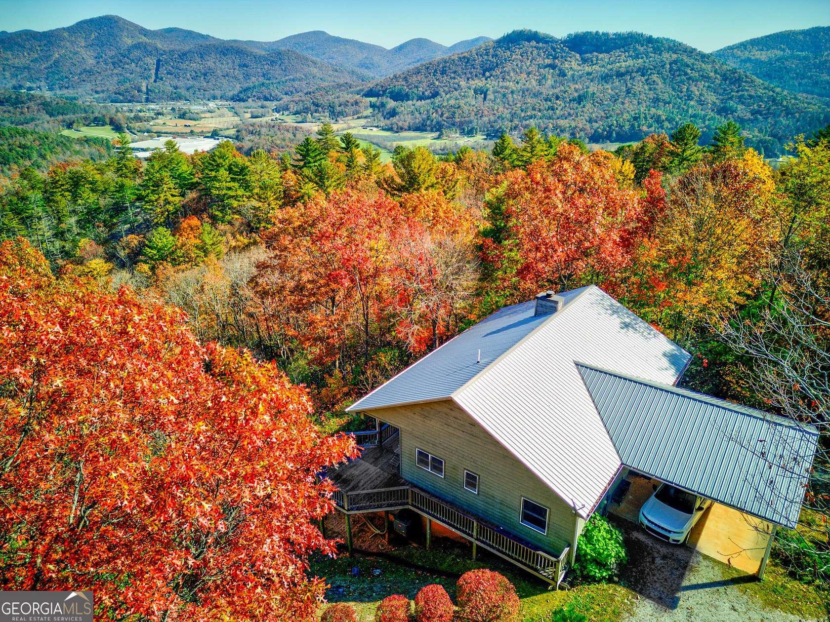 3.08 Acres of Residential Land with Home for Sale in Rabun Gap, Georgia