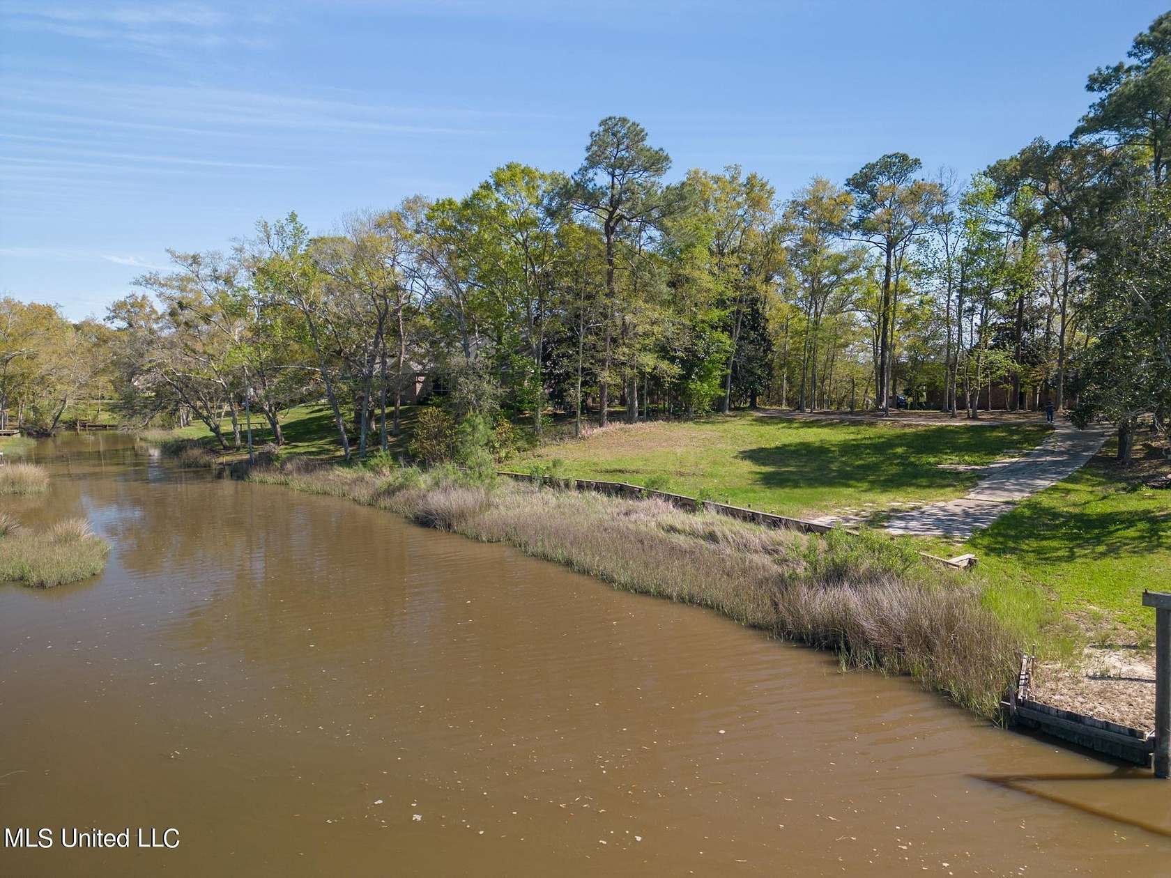 0.51 Acres of Residential Land for Sale in Ocean Springs, Mississippi