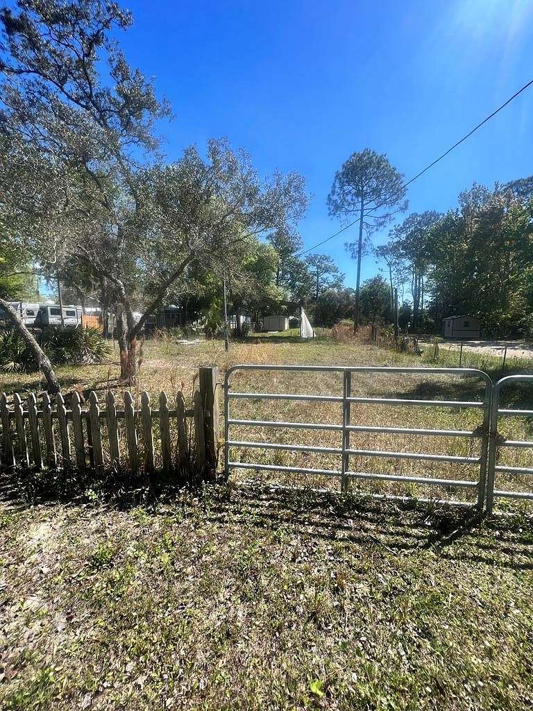0.23 Acres of Land for Sale in Steinhatchee, Florida