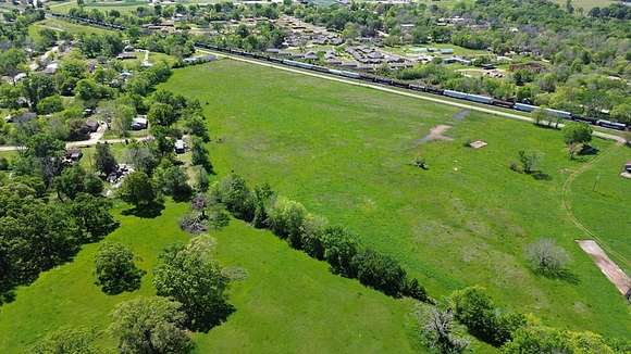 38.7 Acres of Agricultural Land for Sale in Crockett, Texas
