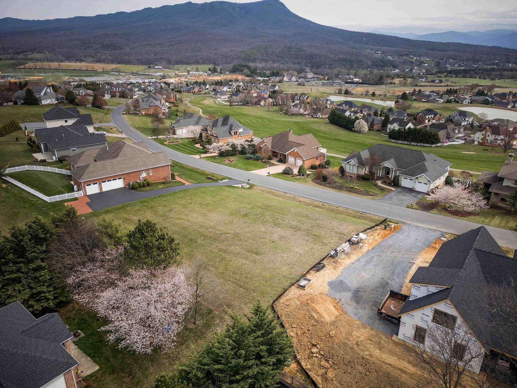 0.37 Acres of Residential Land for Sale in Harrisonburg, Virginia
