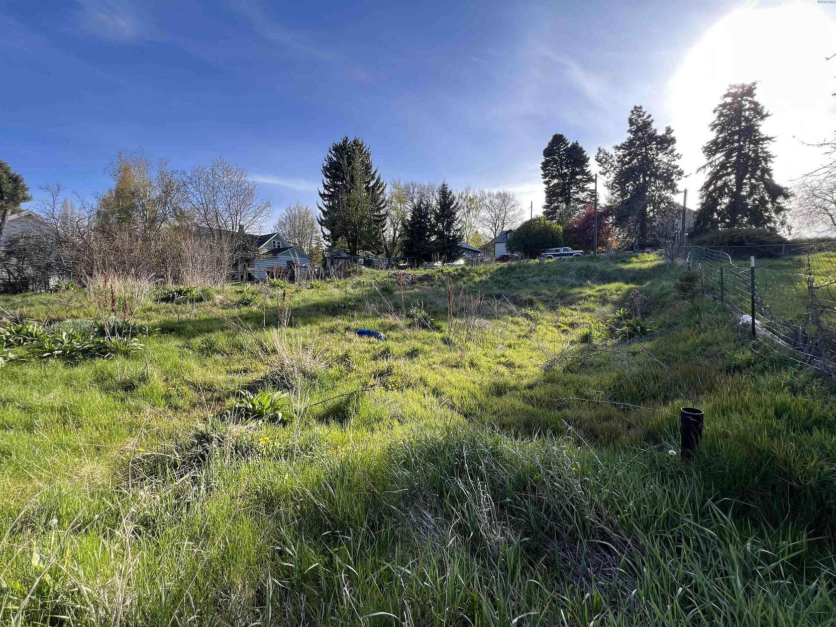 0.34 Acres of Residential Land for Sale in Uniontown, Washington
