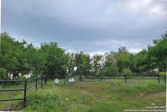 9.5 Acres of Residential Land for Sale in Floresville, Texas