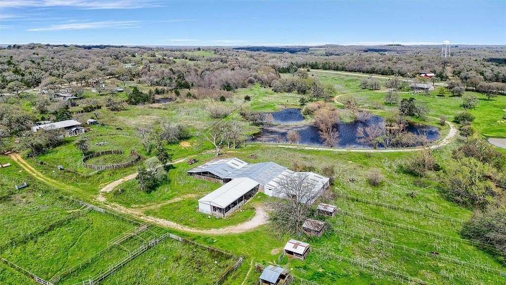 26 Acres of Agricultural Land for Sale in Gainesville, Texas