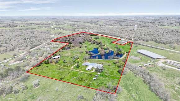 37.9 Acres of Agricultural Land for Sale in Gainesville, Texas