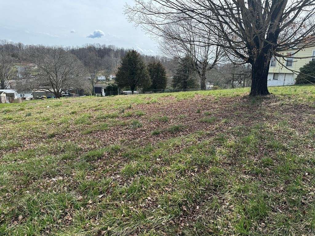 0.32 Acres of Residential Land for Sale in Bristol, Virginia