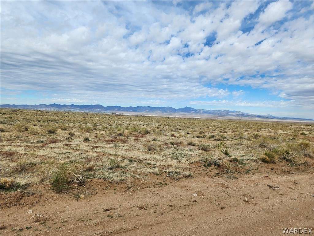 10.8 Acres of Land for Sale in Kingman, Arizona