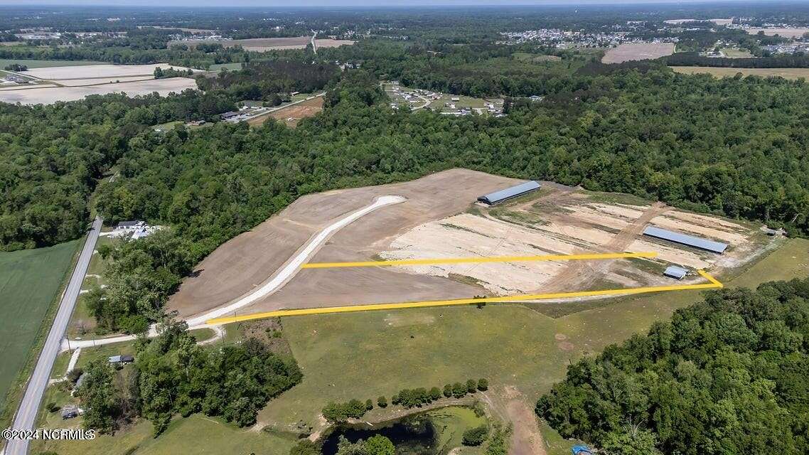 5.23 Acres of Residential Land for Sale in Richlands, North Carolina