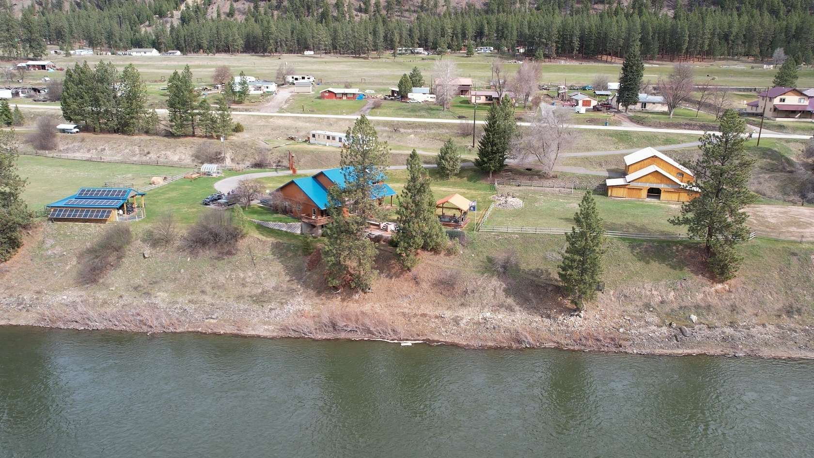 10.57 Acres of Land with Home for Sale in Superior, Montana
