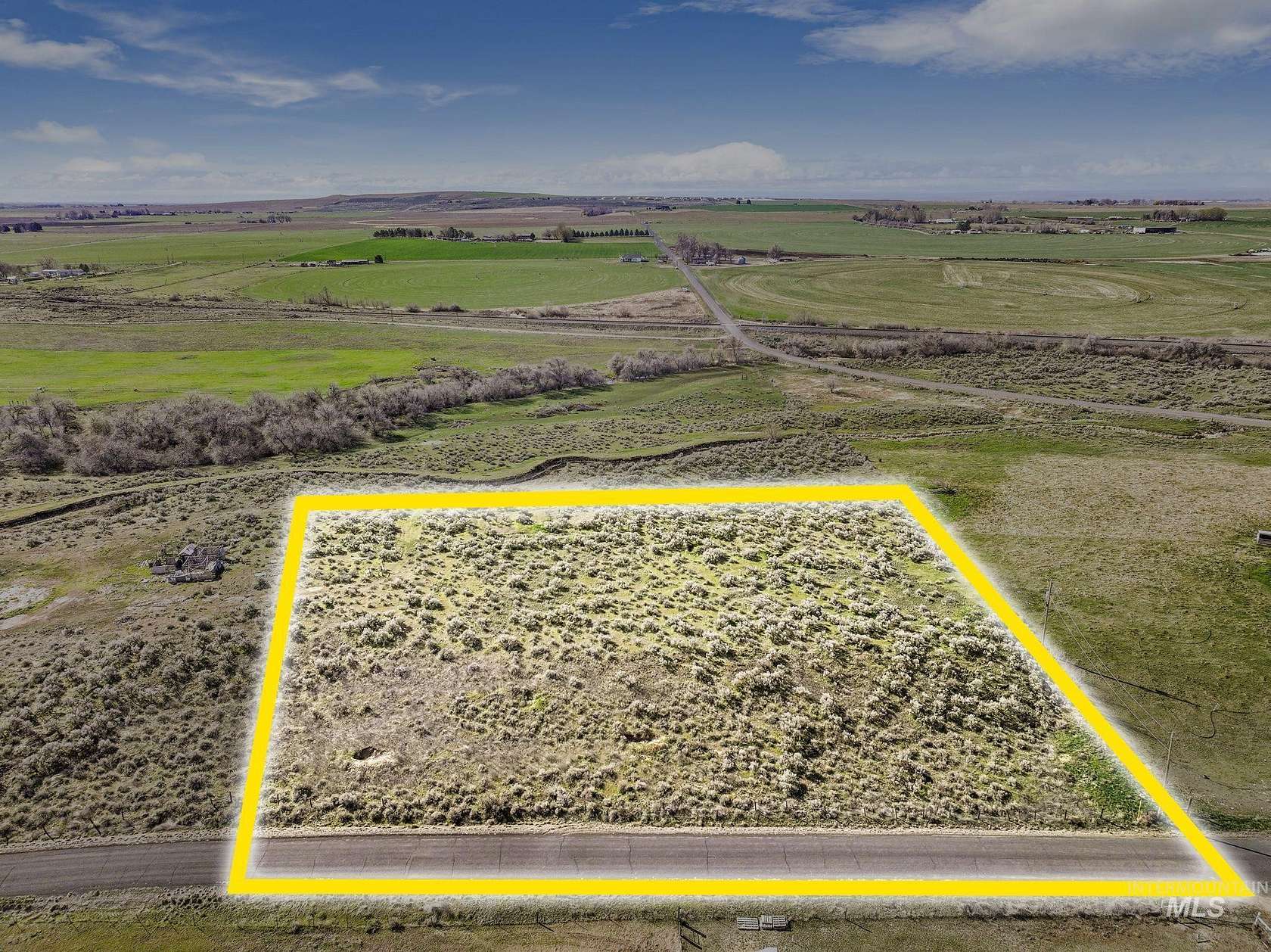 3.3 Acres of Land for Sale in Gooding, Idaho