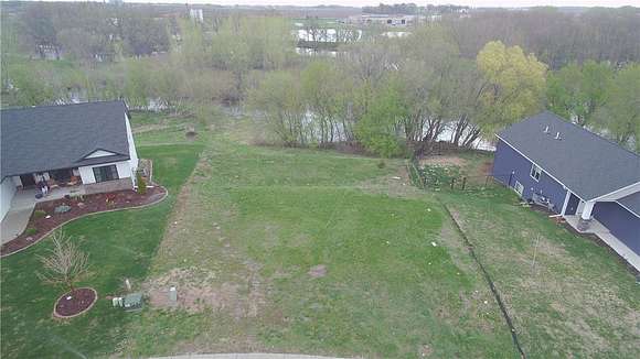 2.9 Acres of Residential Land for Sale in Hutchinson, Minnesota