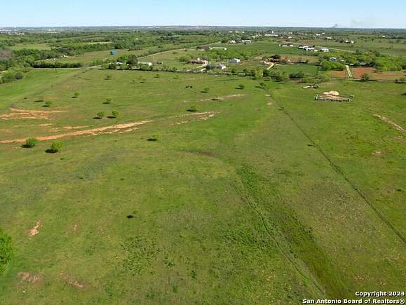 12 Acres of Land for Sale in St. Hedwig, Texas