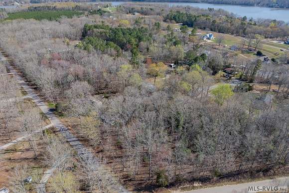 0.92 Acres of Residential Land for Sale in Macon, North Carolina