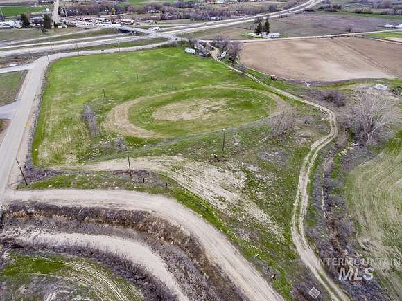 64.7 Acres of Improved Land for Sale in Caldwell, Idaho