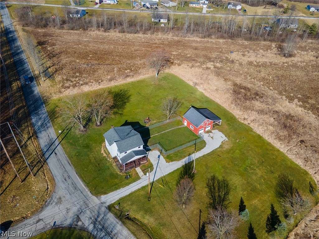 10 Acres of Residential Land with Home for Sale in Alliance, Ohio