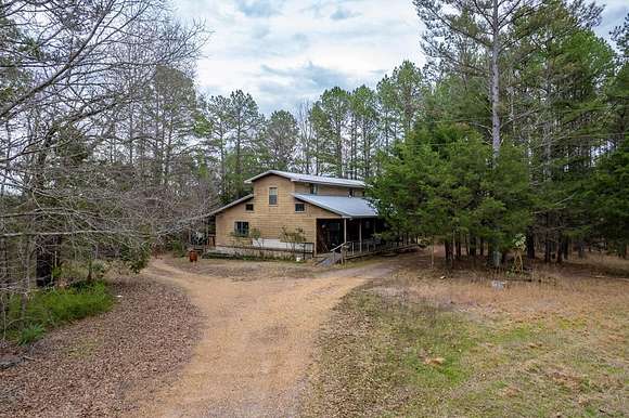 40 Acres of Recreational Land with Home for Sale in Coffeeville, Mississippi