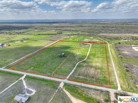 10.601 Acres of Land for Sale in San Marcos, Texas