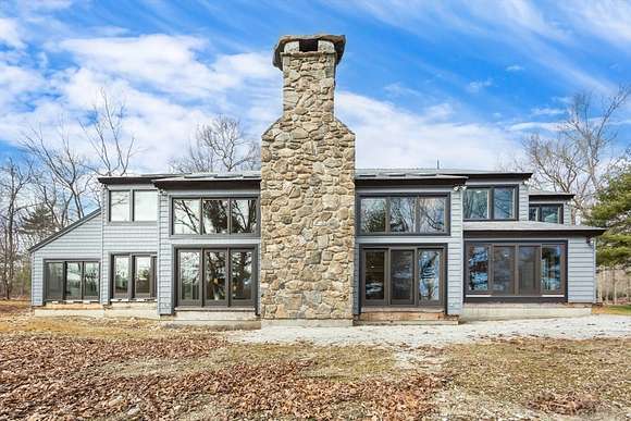 16.5 Acres of Recreational Land with Home for Sale in Uxbridge, Massachusetts
