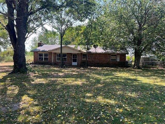 2.4 Acres of Residential Land with Home for Sale in Muskogee, Oklahoma