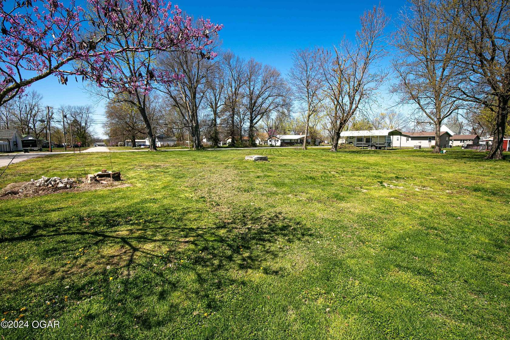 0.3 Acres of Residential Land for Sale in Golden City, Missouri
