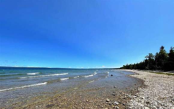 Residential Land for Sale in Charlevoix, Michigan