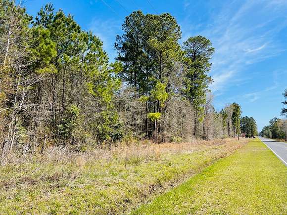 13.5 Acres of Land for Sale in Elizabethtown, North Carolina