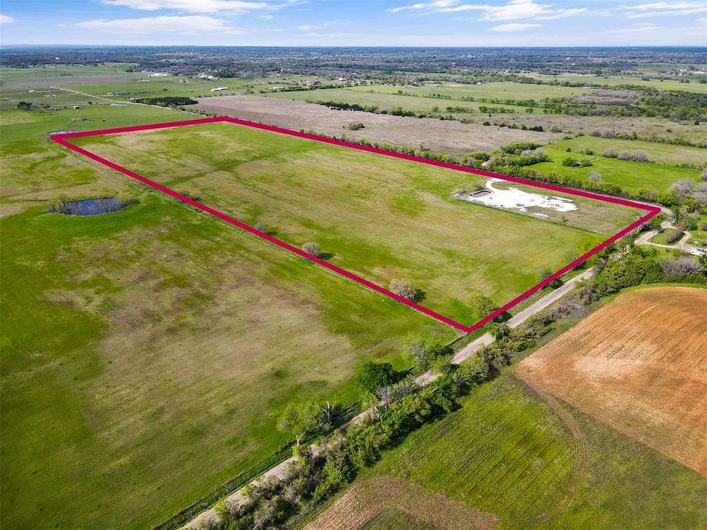 50 Acres of Land for Sale in Cleburne, Texas