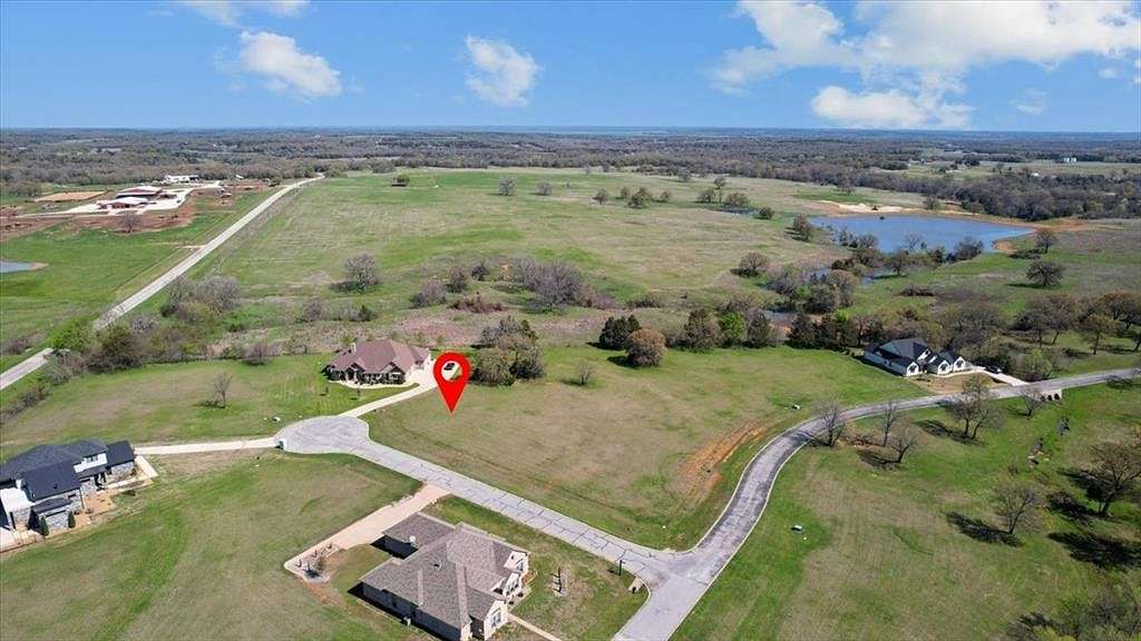 0.8 Acres of Land for Sale in Gordonville, Texas