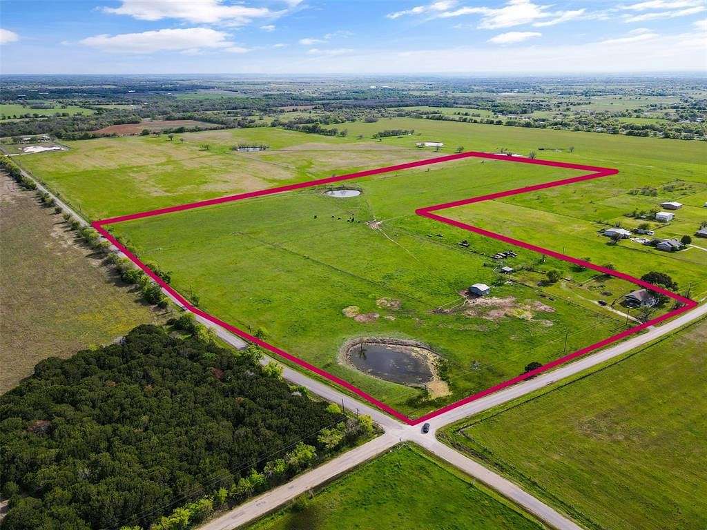 35 Acres of Land for Sale in Cleburne, Texas