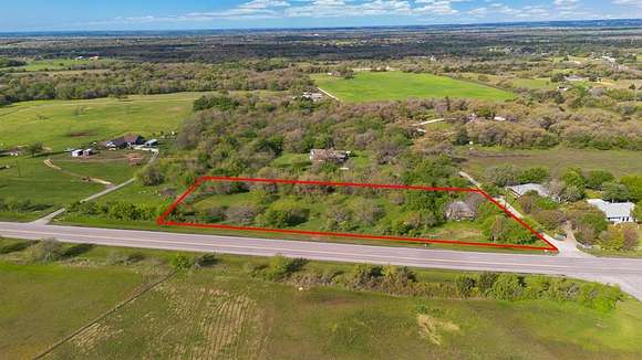 2 Acres of Land for Sale in Grandview, Texas