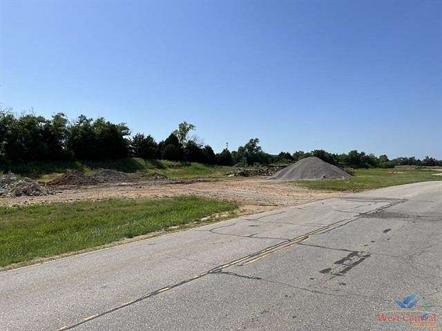 4 Acres of Commercial Land for Sale in Warsaw, Missouri