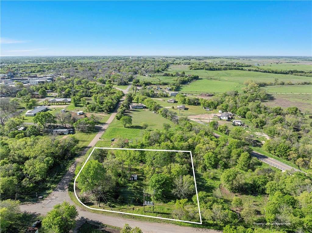 0.88 Acres of Residential Land for Sale in Moody, Texas