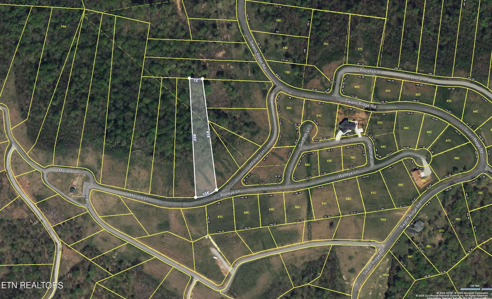 1.37 Acres of Residential Land for Sale in Hilham, Tennessee