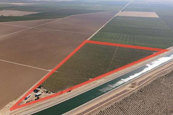 63 Acres of Agricultural Land for Sale in Firebaugh, California