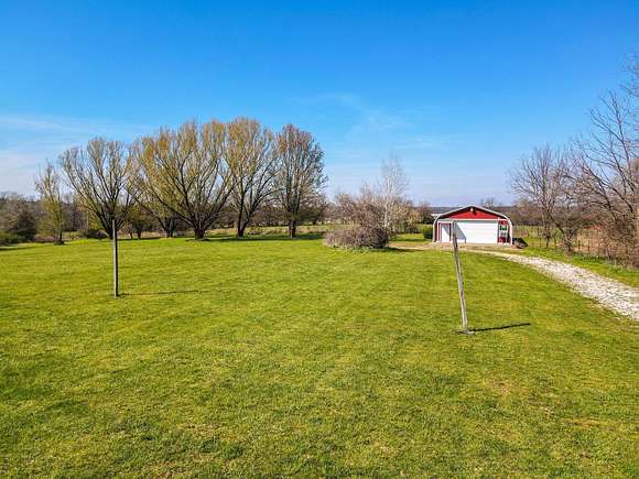 5 Acres of Residential Land for Sale in Brighton, Missouri