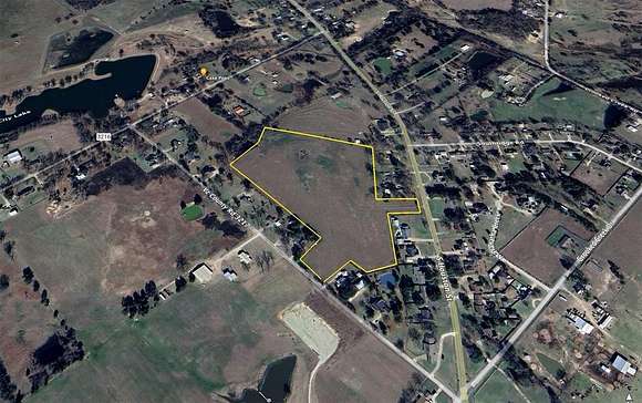 17.771 Acres of Land for Sale in Edgewood, Texas