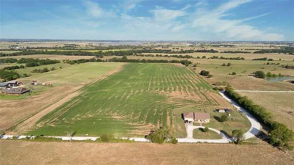 25 Acres of Recreational Land & Farm for Sale in Gainesville, Texas