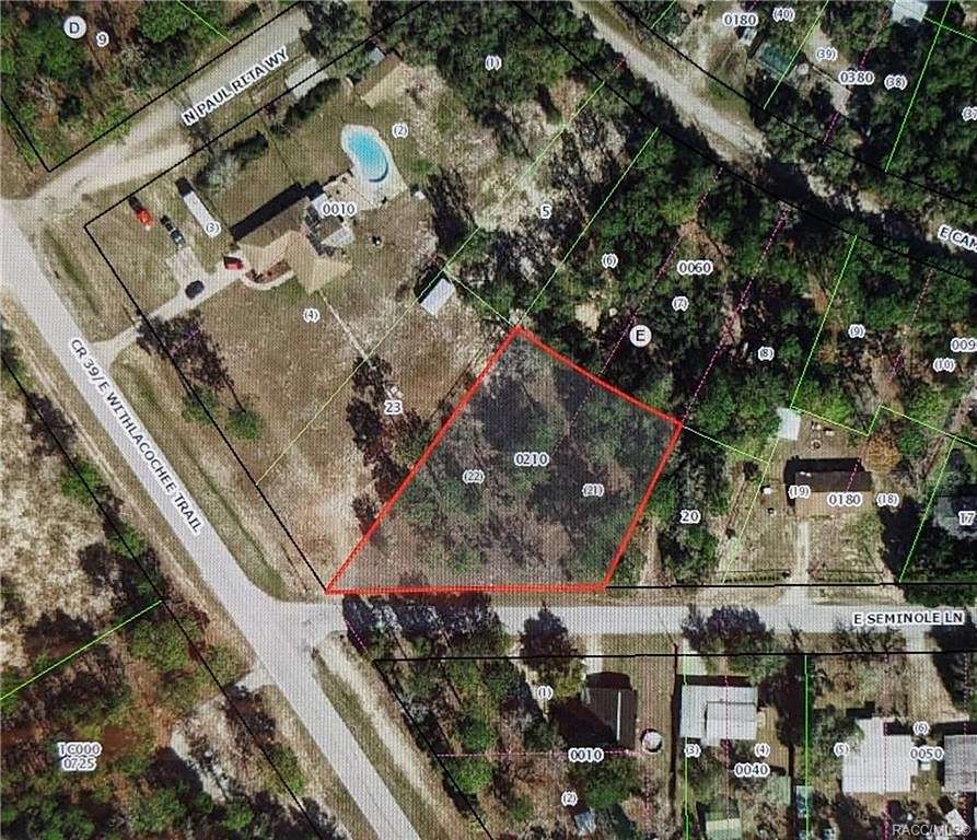 0.64 Acres of Residential Land for Sale in Dunnellon, Florida