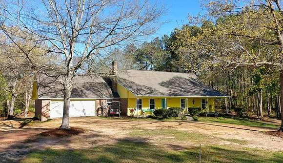 2 Acres of Residential Land with Home for Sale in Brookhaven, Mississippi