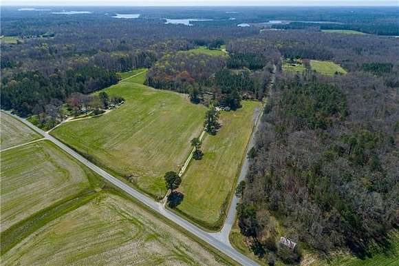 15.2 Acres of Land with Home for Sale in Saluda, Virginia
