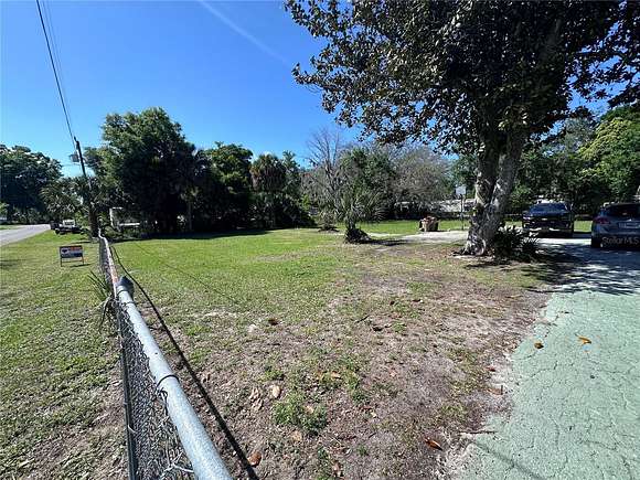 0.31 Acres of Residential Land for Sale in Fruitland Park, Florida