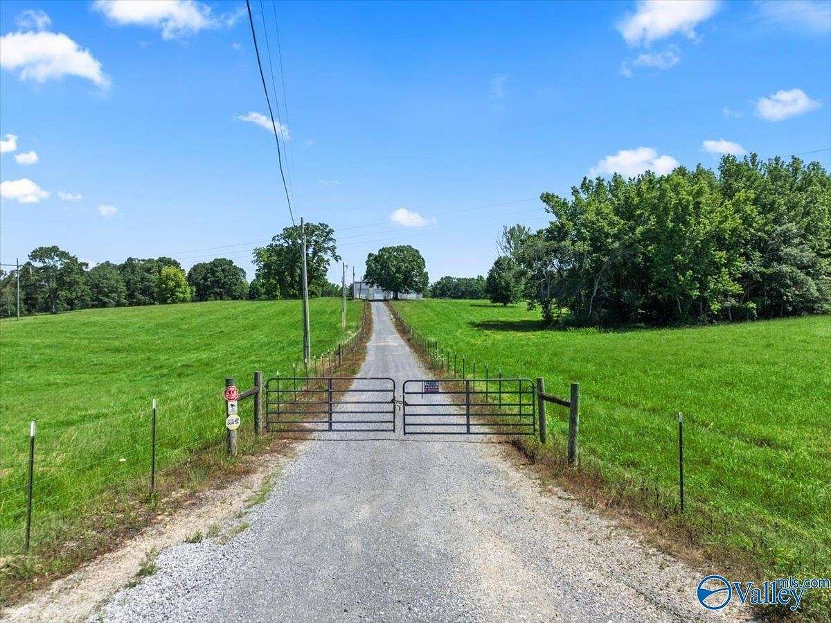 64.4 Acres of Agricultural Land for Sale in Boaz, Alabama