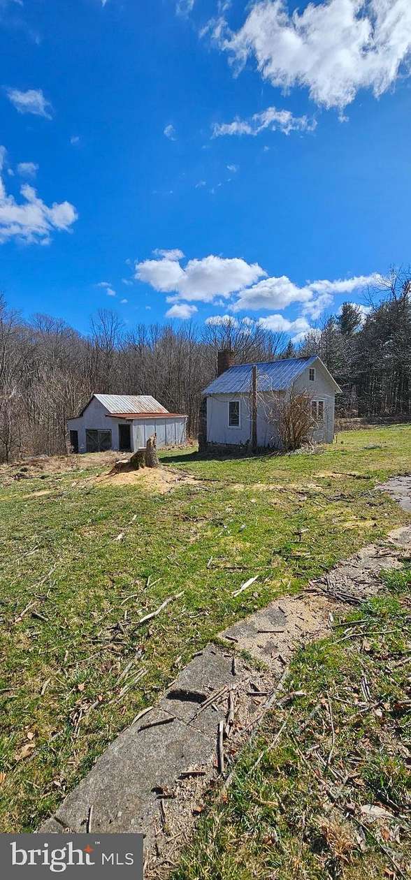 31.5 Acres of Land with Home for Sale in Smithsburg, Maryland
