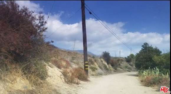 0.202 Acres of Land for Sale in Tujunga, California